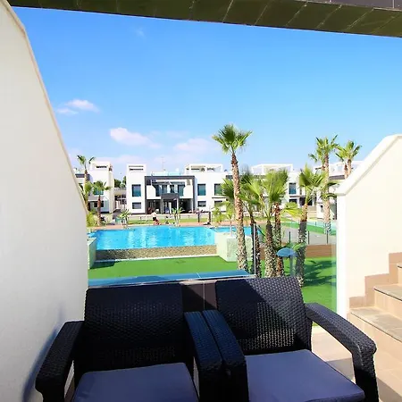 Oasis Beach La Zenia Apartamento *